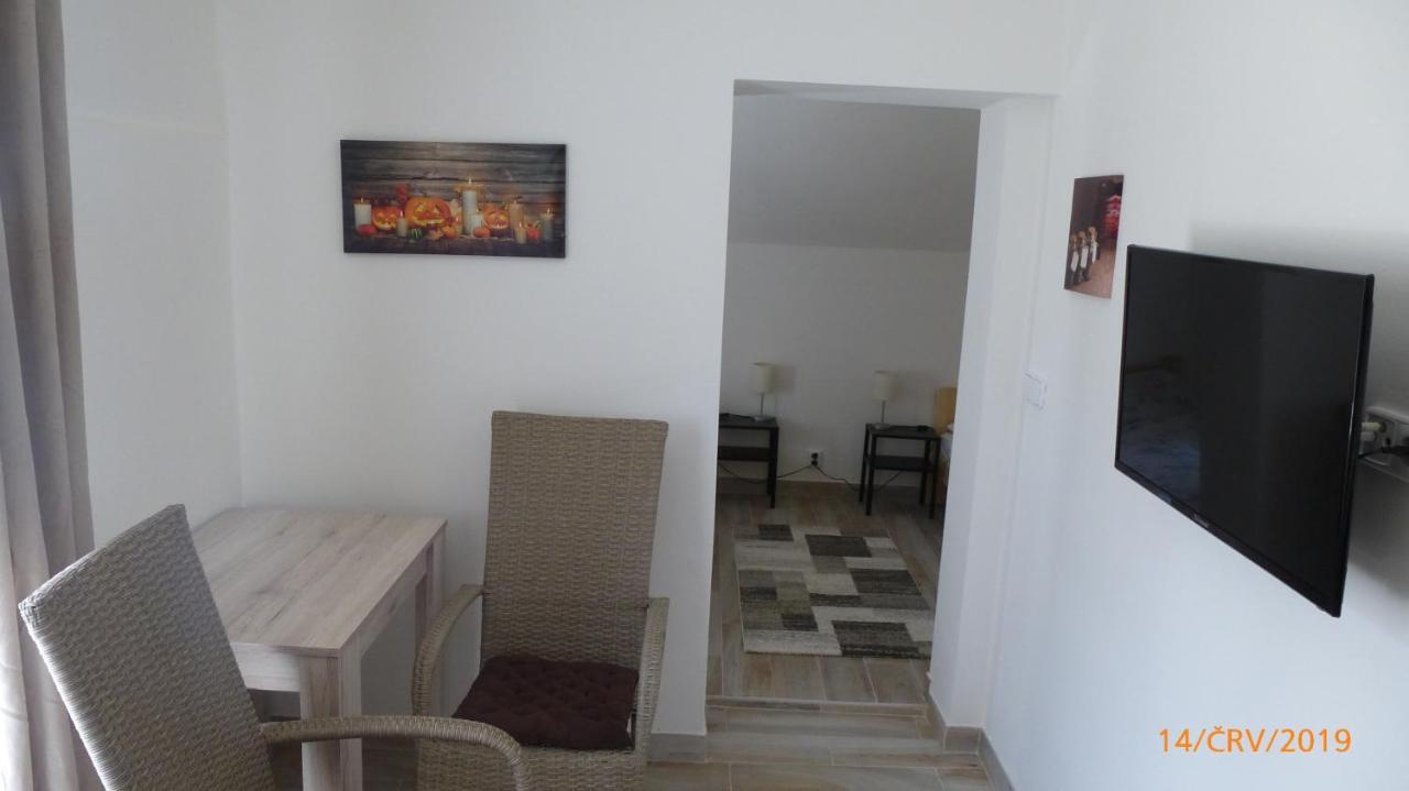 Penzion Sklar Novy Bor Exterior photo